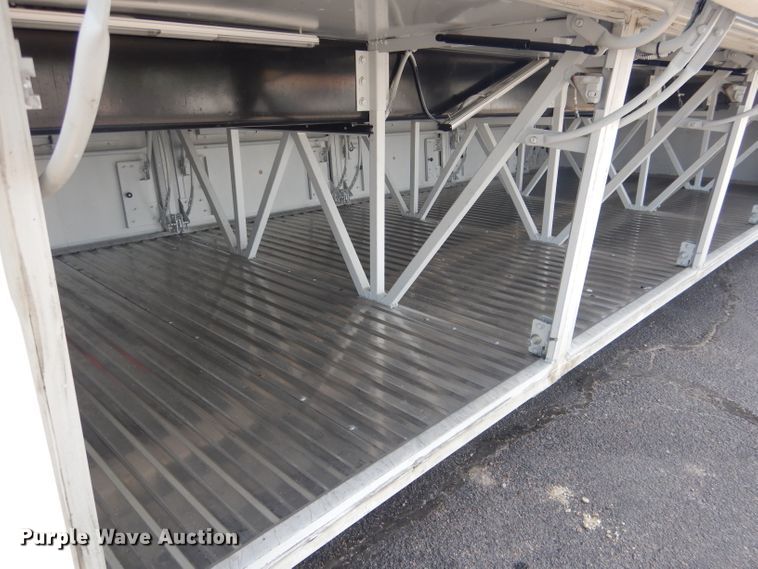 image for item DG5986 2009 Blue Bird Coachworks  coach bus