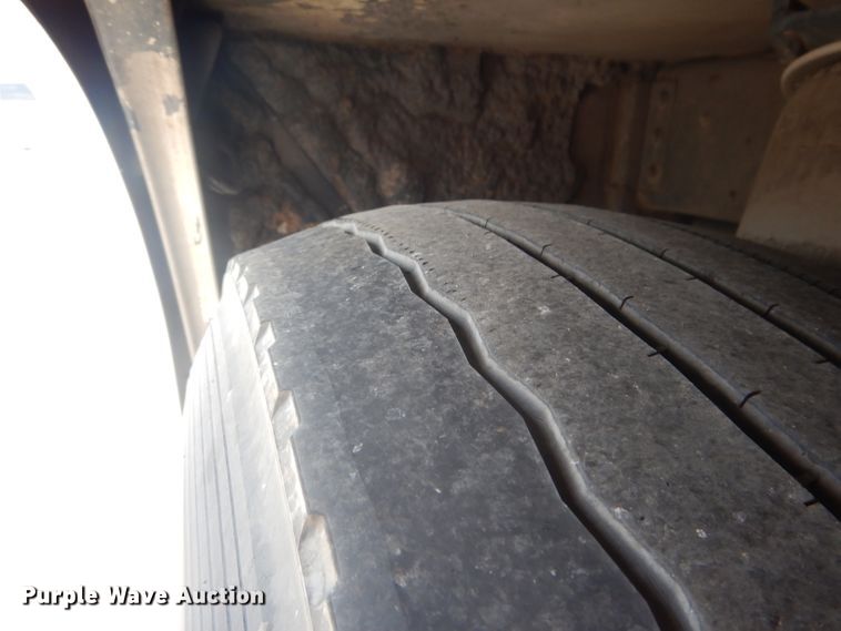 image for item DG5986 2009 Blue Bird Coachworks  coach bus