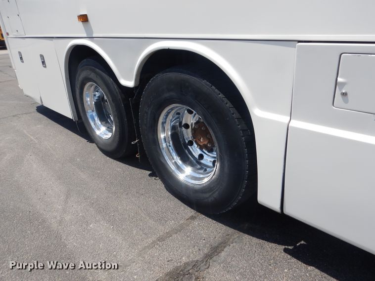 image for item DG5986 2009 Blue Bird Coachworks  coach bus