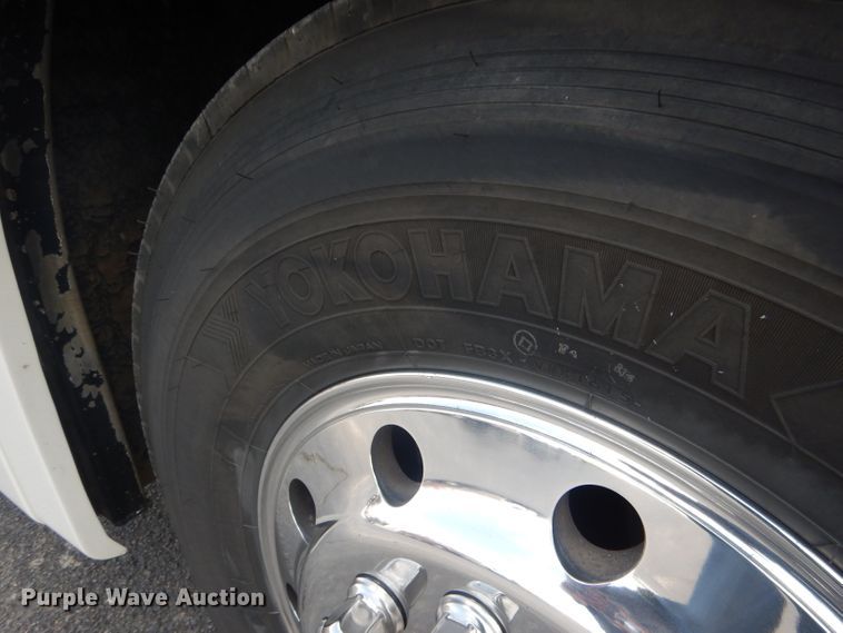 image for item DG5986 2009 Blue Bird Coachworks  coach bus