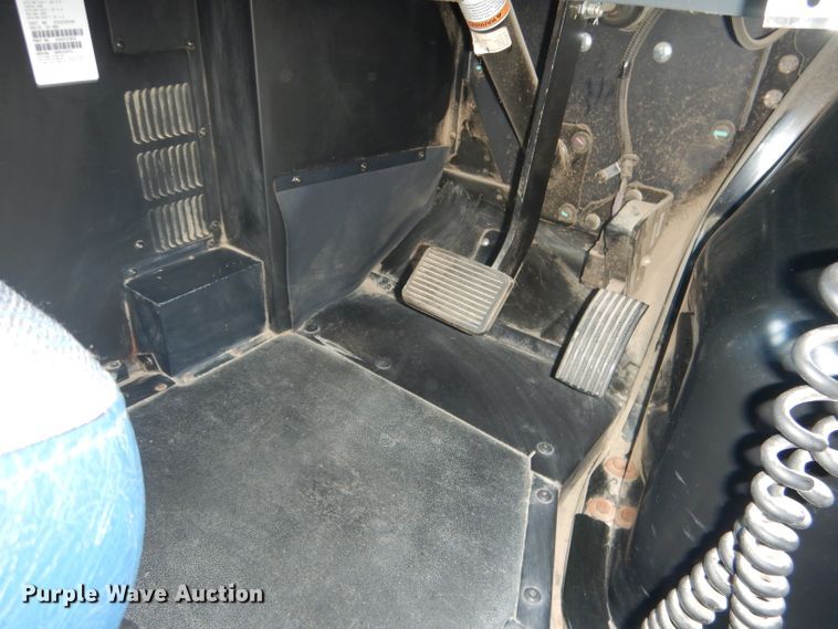 image for item DG5988 2017 International 3000CE school bus