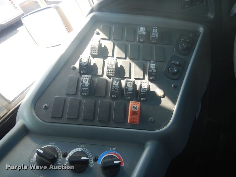 image for item DG5988 2017 International 3000CE school bus