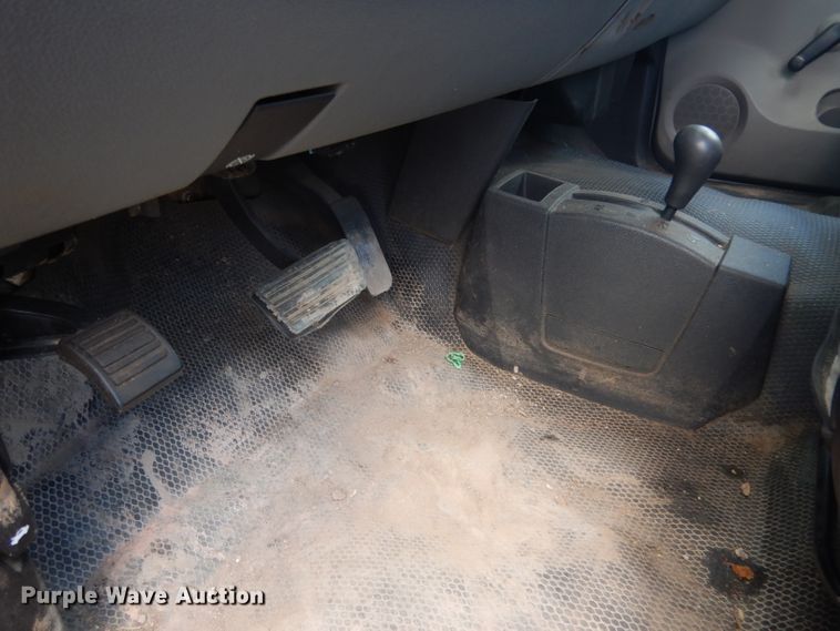 image for item DG5993 2008 GMC Sierra 2500HD  pickup truck