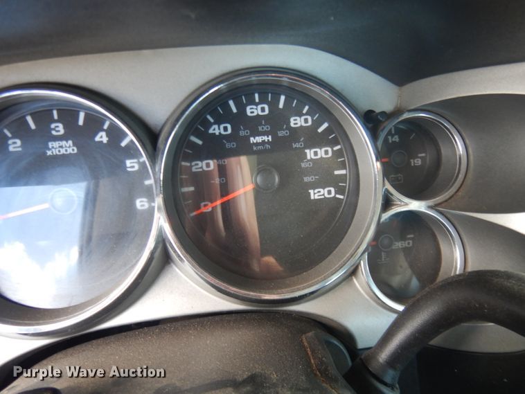 image for item DG5993 2008 GMC Sierra 2500HD  pickup truck