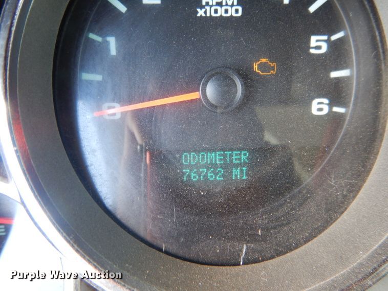 image for item DG5993 2008 GMC Sierra 2500HD  pickup truck