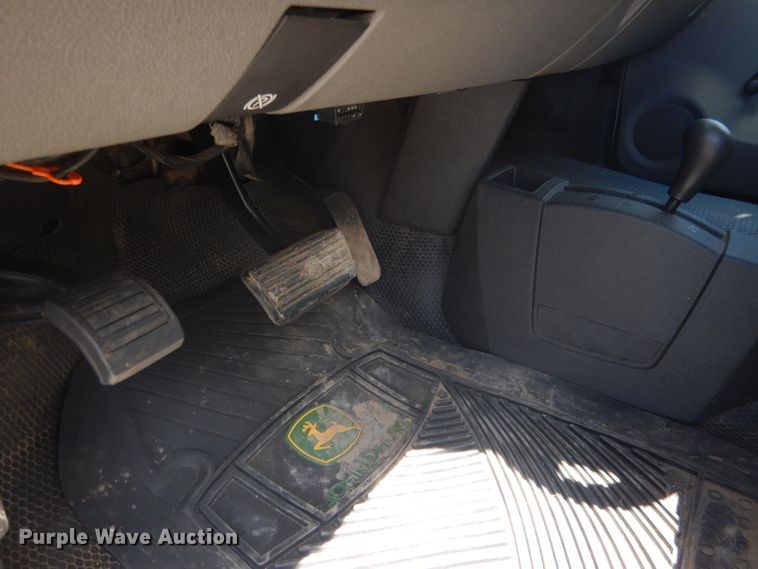 image for item DG5995 2008 GMC Sierra 2500HD pickup truck