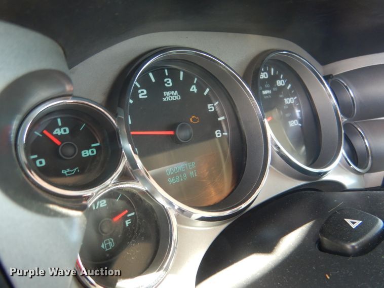 image for item DG5995 2008 GMC Sierra 2500HD pickup truck