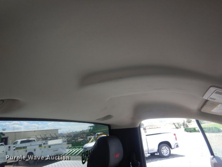 image for item DG5995 2008 GMC Sierra 2500HD pickup truck