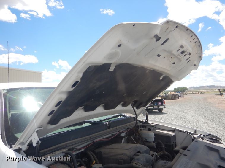 image for item DG5995 2008 GMC Sierra 2500HD pickup truck