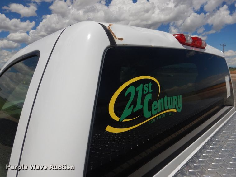 image for item DG5995 2008 GMC Sierra 2500HD pickup truck