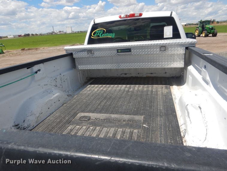 image for item DG5995 2008 GMC Sierra 2500HD pickup truck