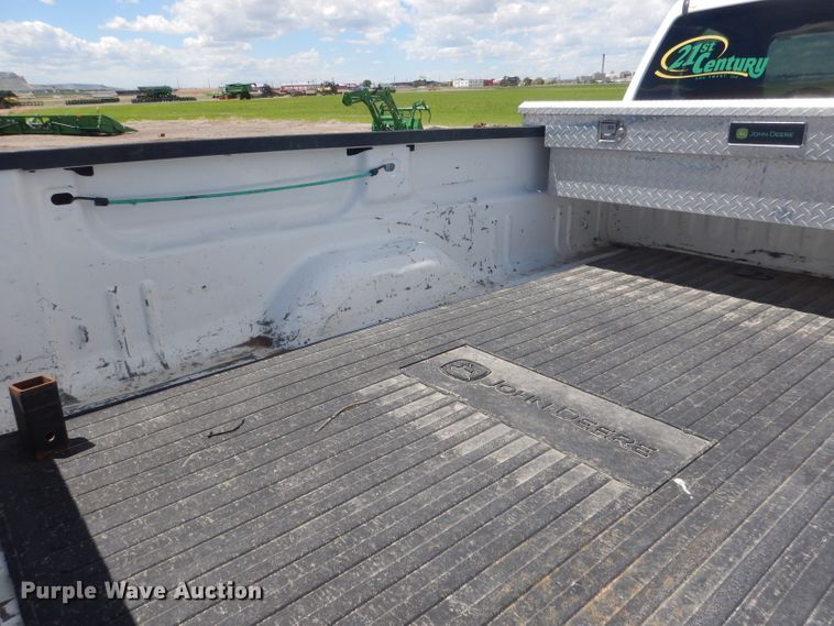 image for item DG5995 2008 GMC Sierra 2500HD pickup truck