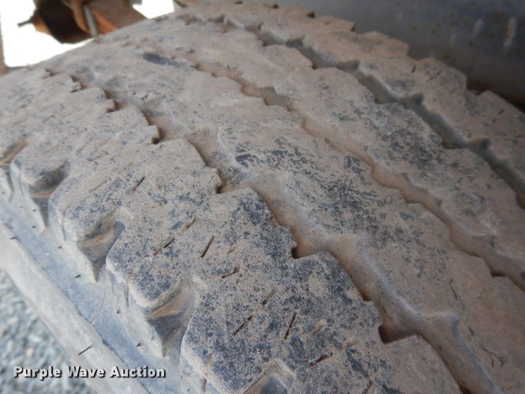 image for item DG5995 2008 GMC Sierra 2500HD pickup truck