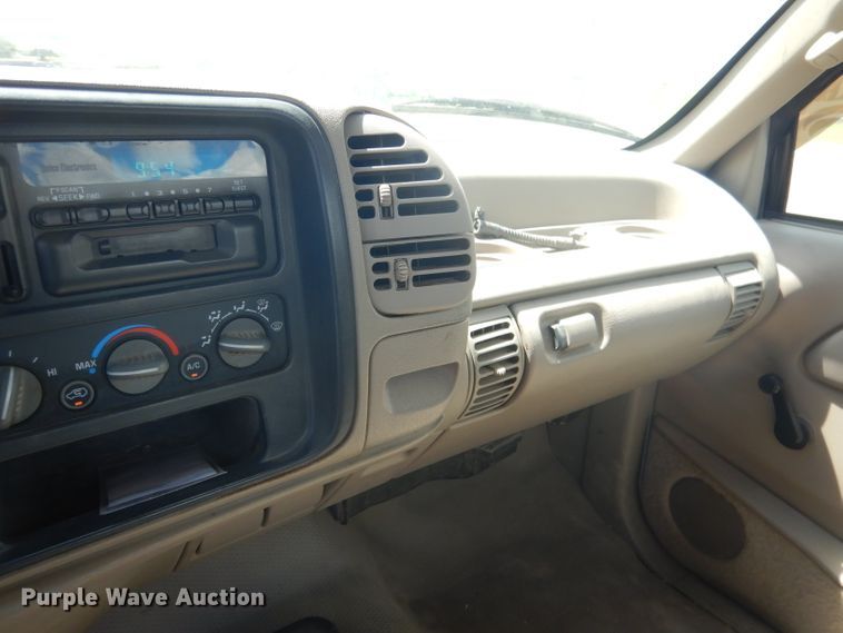 image for item DG5996 1996 Chevrolet 3500  flatbed pickup truck