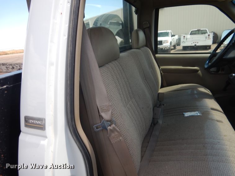 image for item DG5996 1996 Chevrolet 3500  flatbed pickup truck