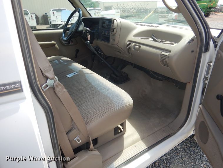 image for item DG5996 1996 Chevrolet 3500  flatbed pickup truck