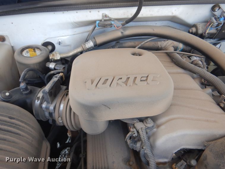 image for item DG5996 1996 Chevrolet 3500  flatbed pickup truck