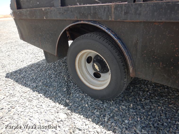 image for item DG5996 1996 Chevrolet 3500  flatbed pickup truck