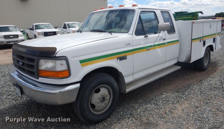 image for item DG5997 1996 Ford F350 XL  SuperCab utility bed pickup truck