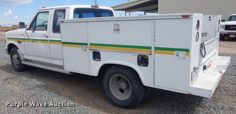 image for item DG5997 1996 Ford F350 XL  SuperCab utility bed pickup truck