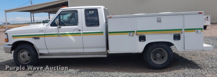 image for item DG5997 1996 Ford F350 XL  SuperCab utility bed pickup truck
