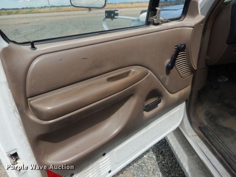 image for item DG5997 1996 Ford F350 XL  SuperCab utility bed pickup truck