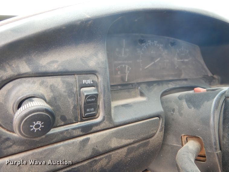 image for item DG5997 1996 Ford F350 XL  SuperCab utility bed pickup truck