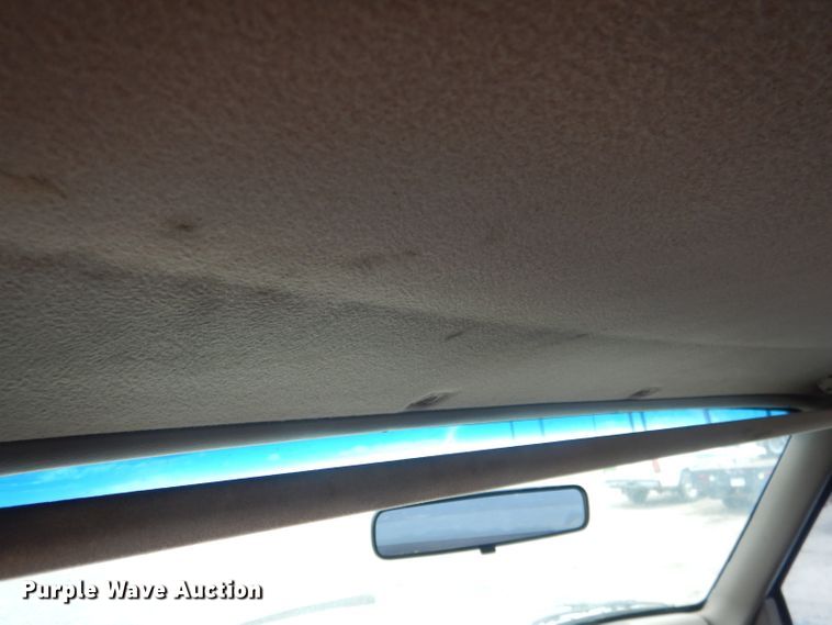 image for item DG5997 1996 Ford F350 XL  SuperCab utility bed pickup truck