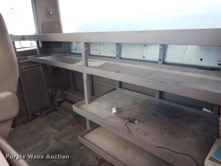 image for item DG5997 1996 Ford F350 XL  SuperCab utility bed pickup truck