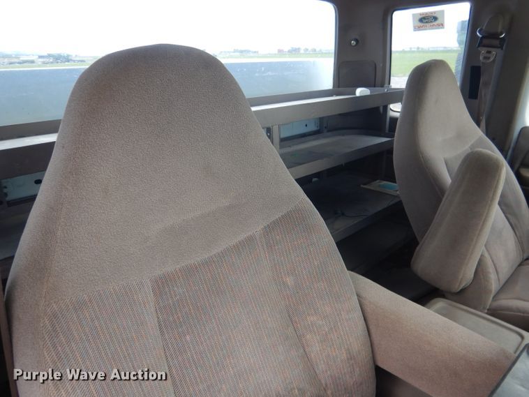 image for item DG5997 1996 Ford F350 XL  SuperCab utility bed pickup truck