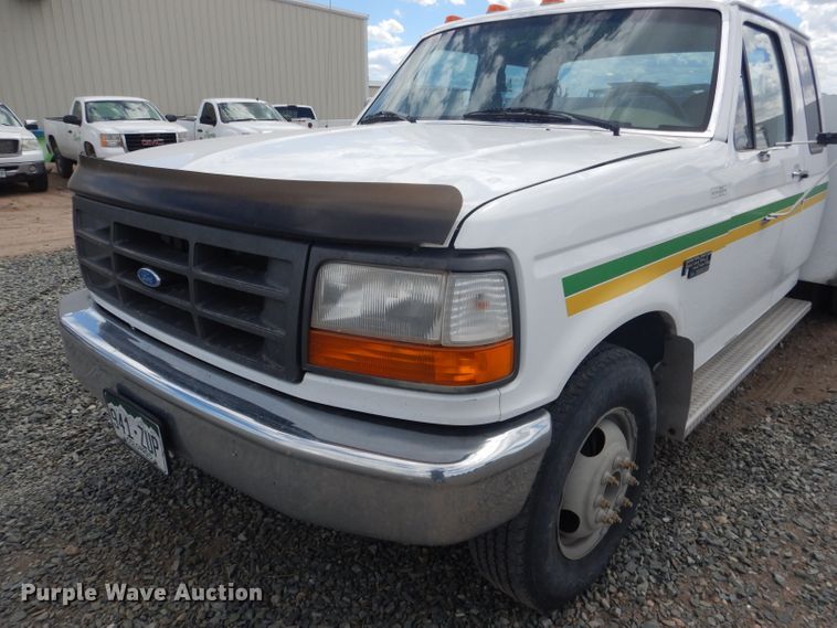 image for item DG5997 1996 Ford F350 XL  SuperCab utility bed pickup truck