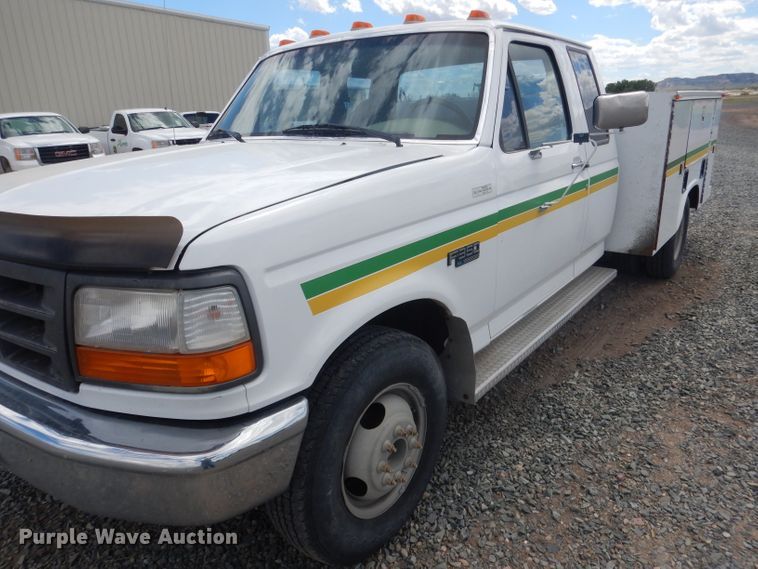 image for item DG5997 1996 Ford F350 XL  SuperCab utility bed pickup truck