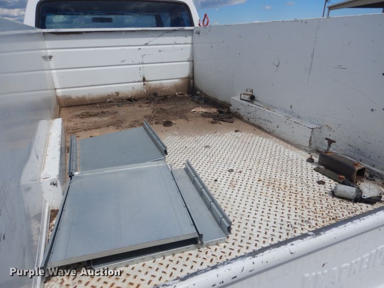 image for item DG5997 1996 Ford F350 XL  SuperCab utility bed pickup truck