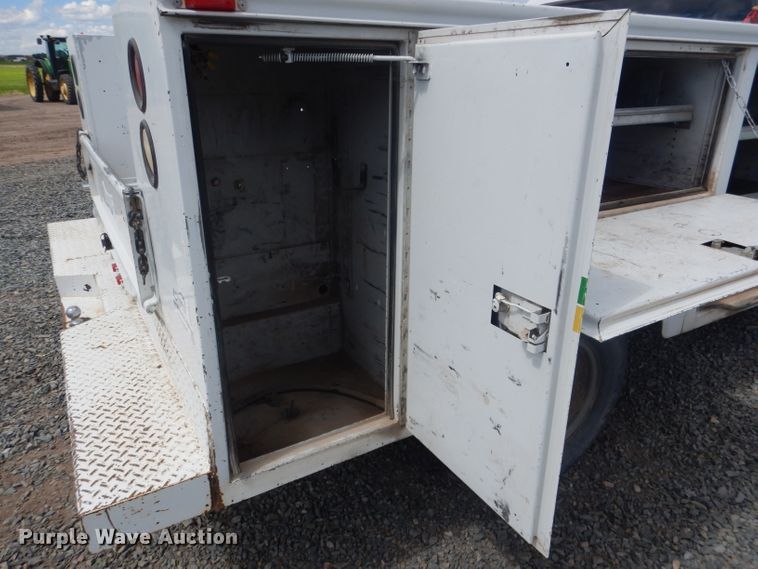 image for item DG5997 1996 Ford F350 XL  SuperCab utility bed pickup truck