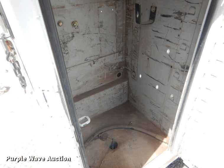 image for item DG5997 1996 Ford F350 XL  SuperCab utility bed pickup truck