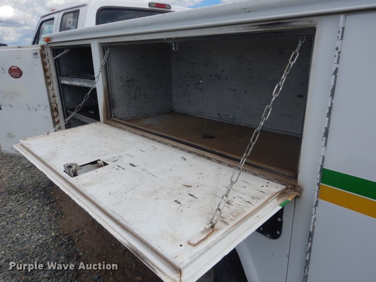 image for item DG5997 1996 Ford F350 XL  SuperCab utility bed pickup truck