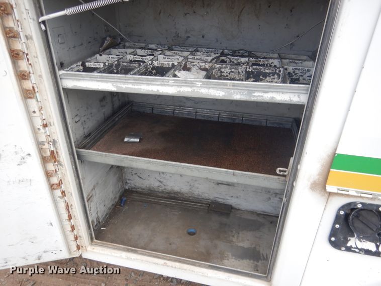 image for item DG5997 1996 Ford F350 XL  SuperCab utility bed pickup truck