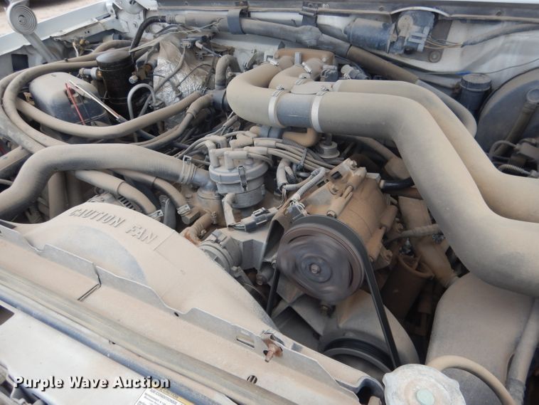 image for item DG5997 1996 Ford F350 XL  SuperCab utility bed pickup truck