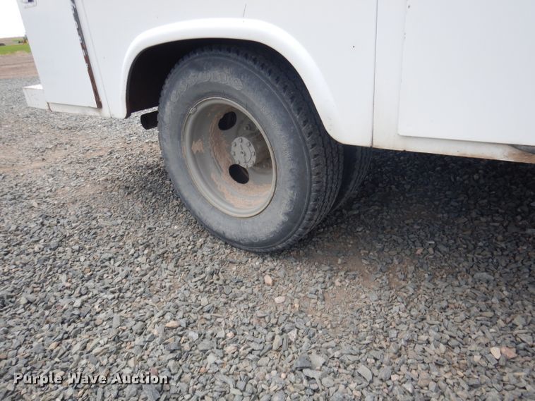 image for item DG5997 1996 Ford F350 XL  SuperCab utility bed pickup truck