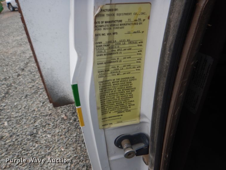 image for item DG5997 1996 Ford F350 XL  SuperCab utility bed pickup truck