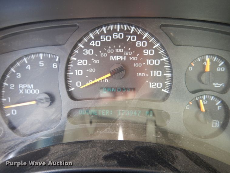 image for item DG5998 2005 GMC Sierra 1500  pickup truck