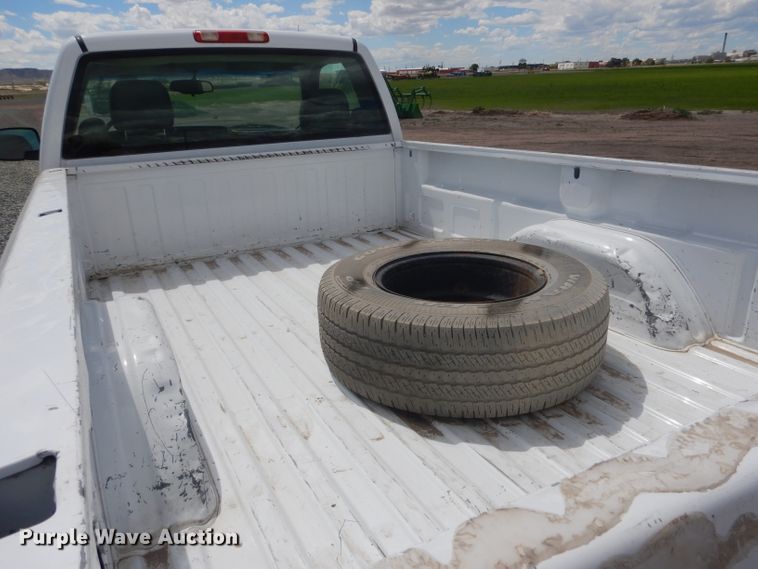 image for item DG5998 2005 GMC Sierra 1500  pickup truck