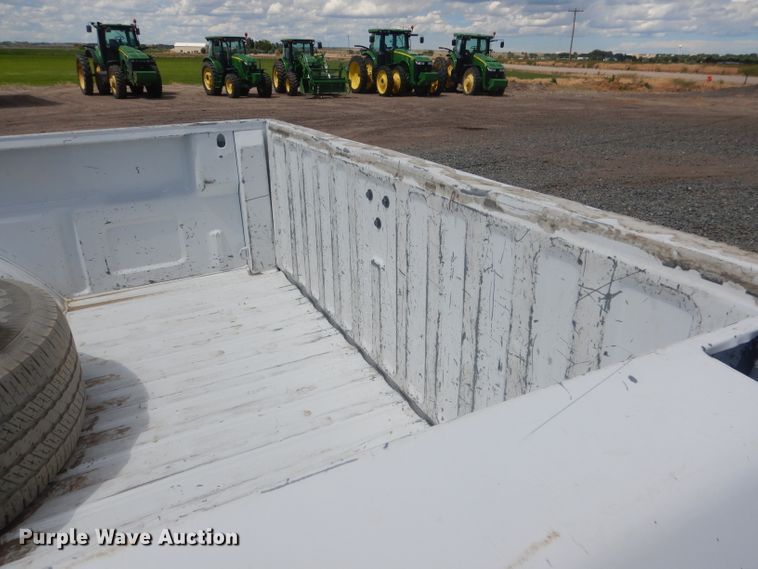 image for item DG5998 2005 GMC Sierra 1500  pickup truck