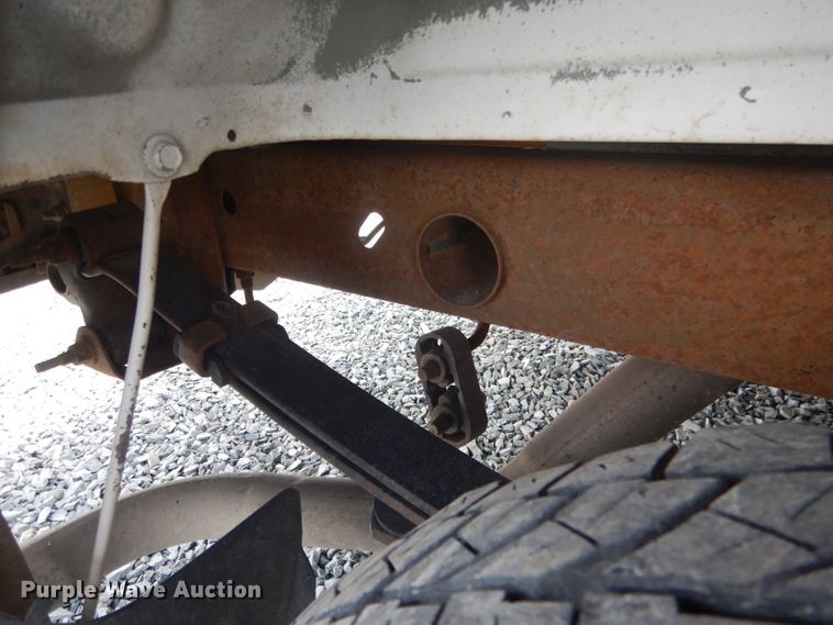 image for item DG5998 2005 GMC Sierra 1500  pickup truck