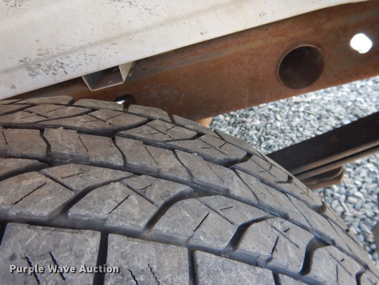 image for item DG5998 2005 GMC Sierra 1500  pickup truck