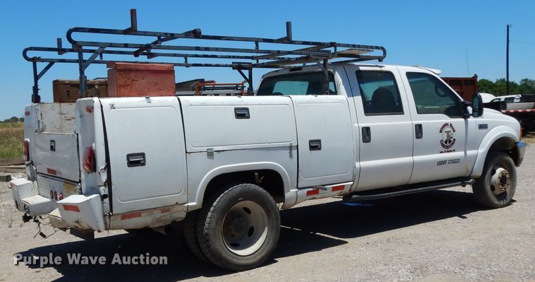 image for item DG6798 2000 Ford F550 Super Duty  utility bed truck