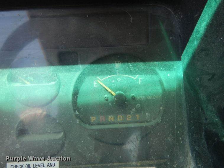 image for item DG6801 1999 Isuzu NPR  flatbed truck