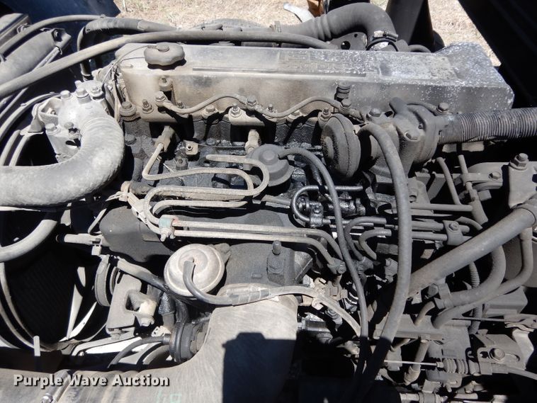 image for item DG6801 1999 Isuzu NPR  flatbed truck