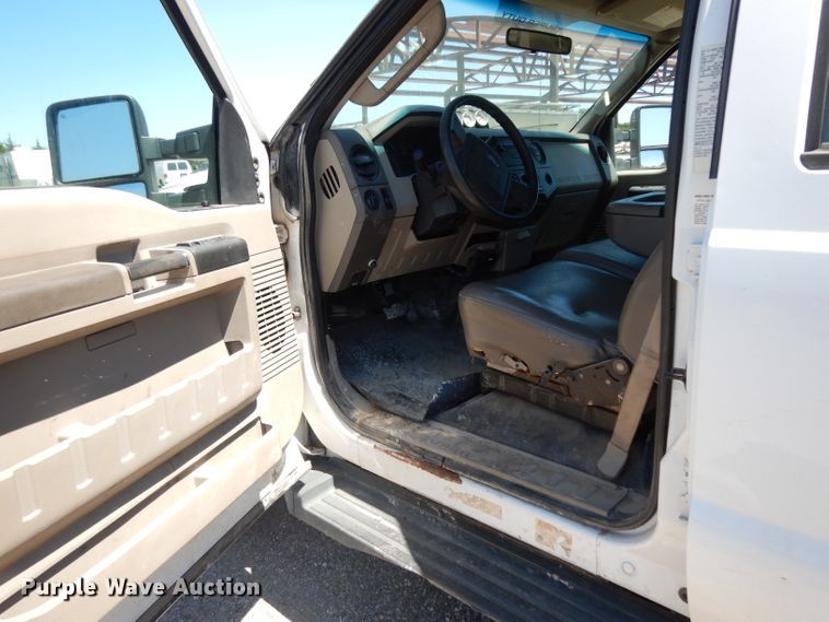 image for item DG6802 2008 Ford F450 Super Duty  flatbed truck