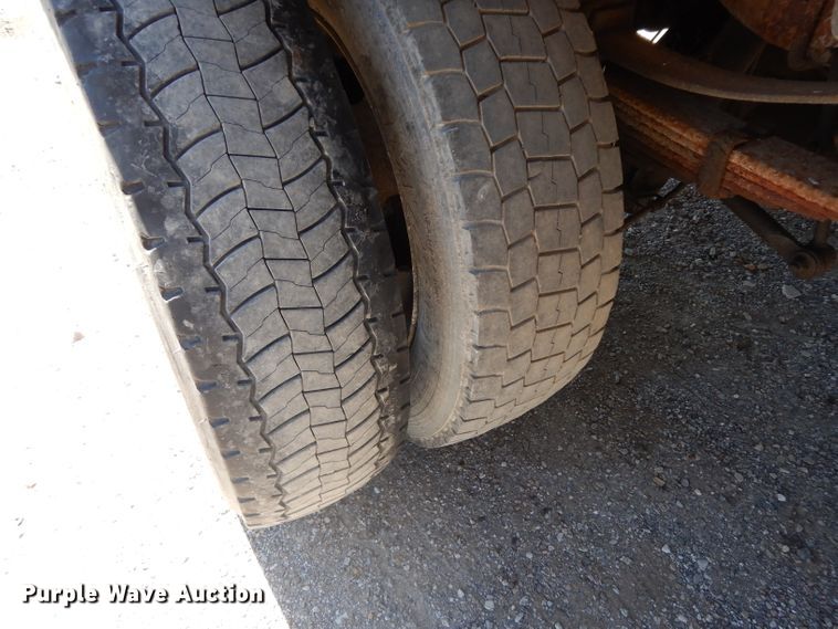 image for item DG6802 2008 Ford F450 Super Duty  flatbed truck